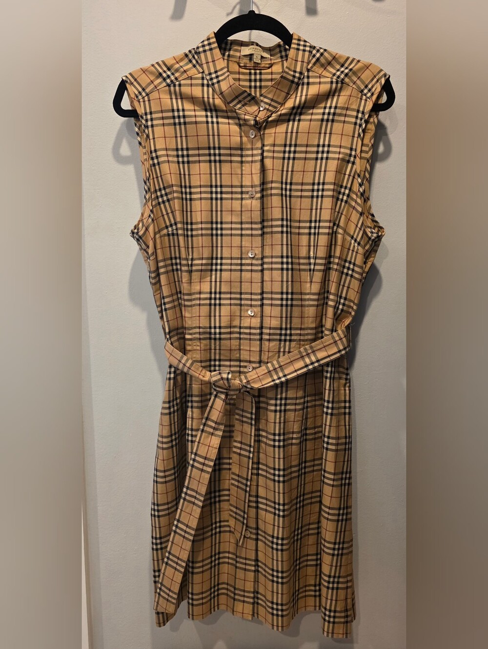 Burberry Sleeveless Button-Down Shirt Dress